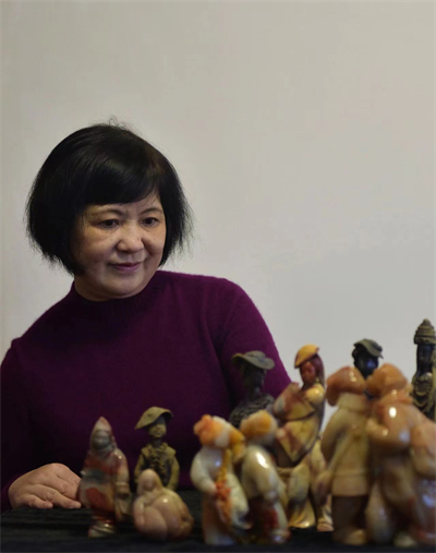 黄丽娟.jpg