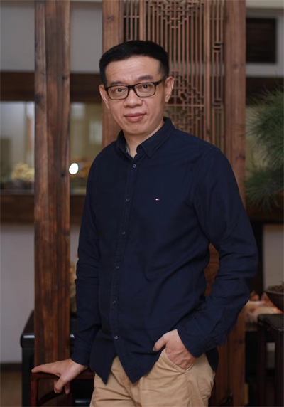 陈明志.jpg